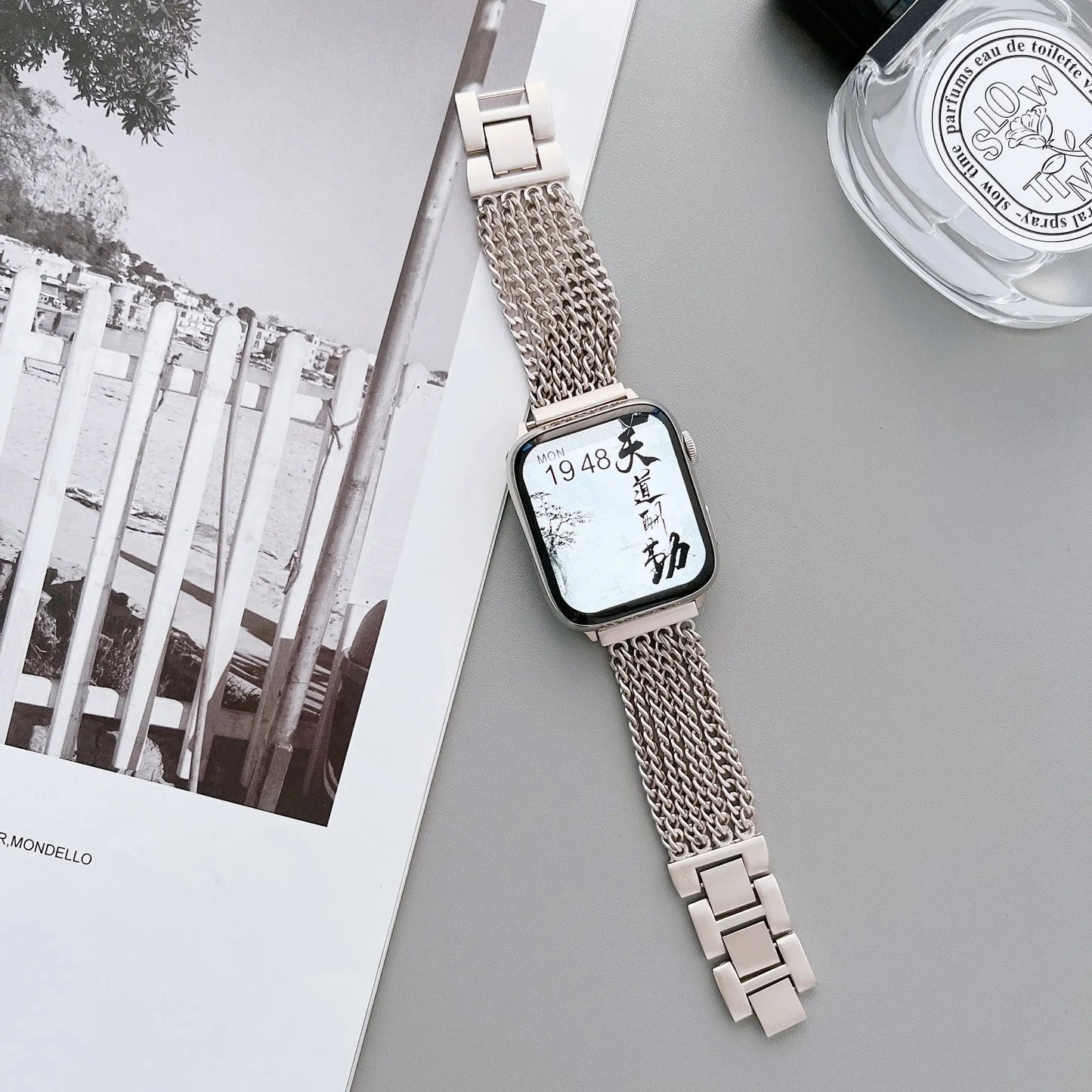 Luxury Starlight Bracelet for Apple Watch in elegant stainless steel, showcasing a slim chain design and adjustable strap.