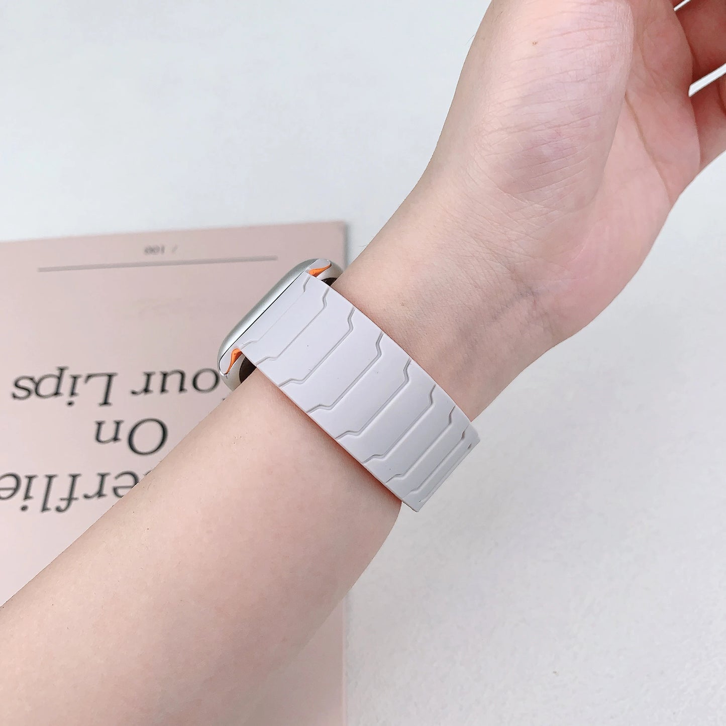 Dorb, The Silicon Link Loop