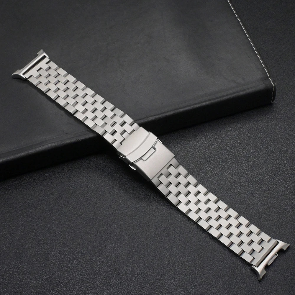 No Gaps Stainless Steel Bracelet for Samsung Galaxy Watch 8/Classic 46mm displayed on a black surface.